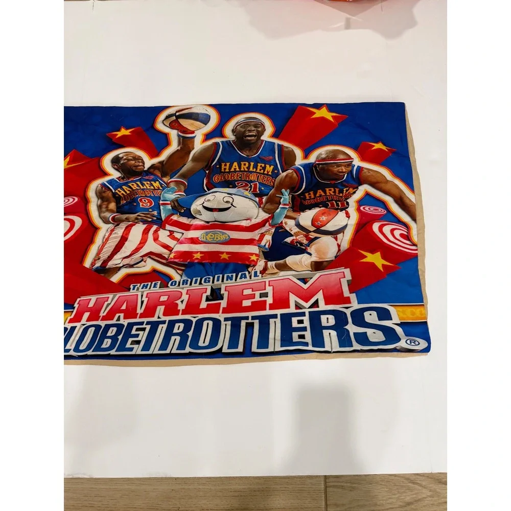 The Original Harlem Globetrotters capture electrifying